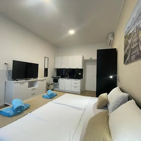 Apartment Admiral's