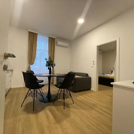 Admiral's Apartment