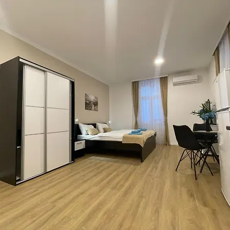 Admiral's アパート プーラ