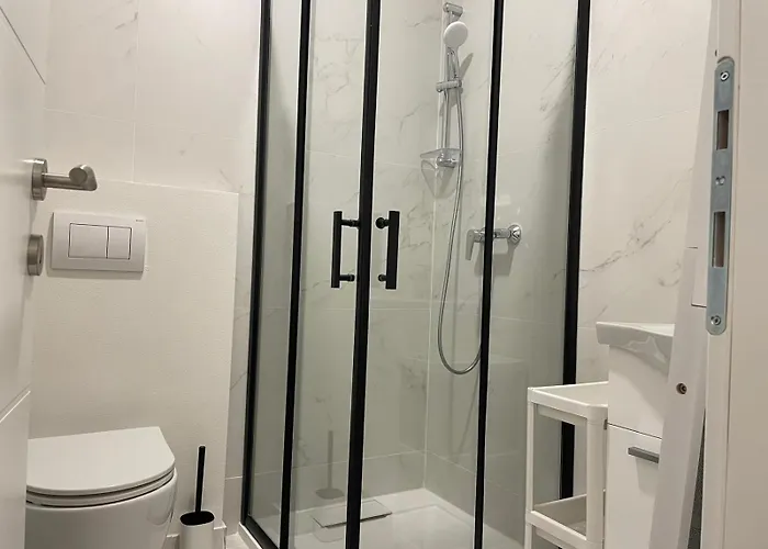 Апартаменты Admiral's Пула