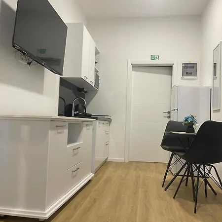 Admiral's Apartman *